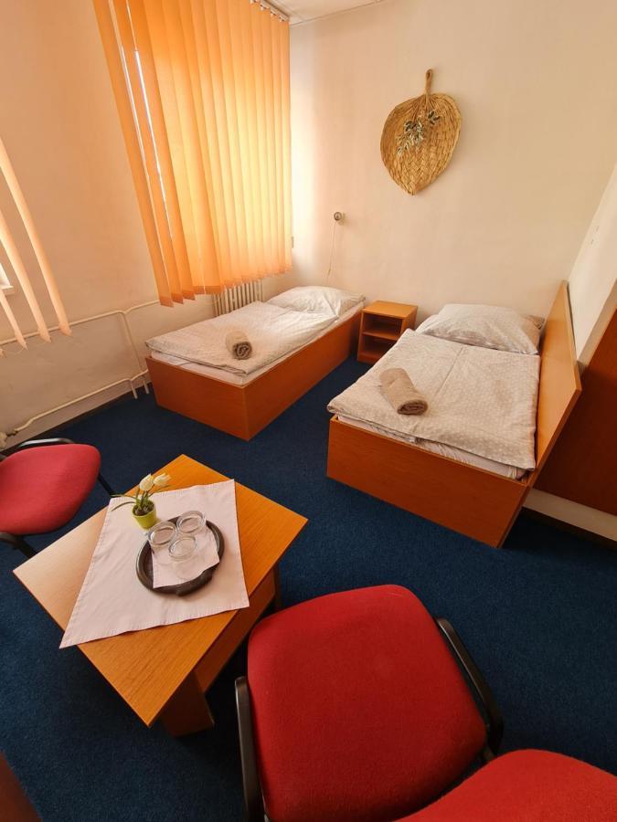 Penzion Olympia Banská Bystrica Exterior foto