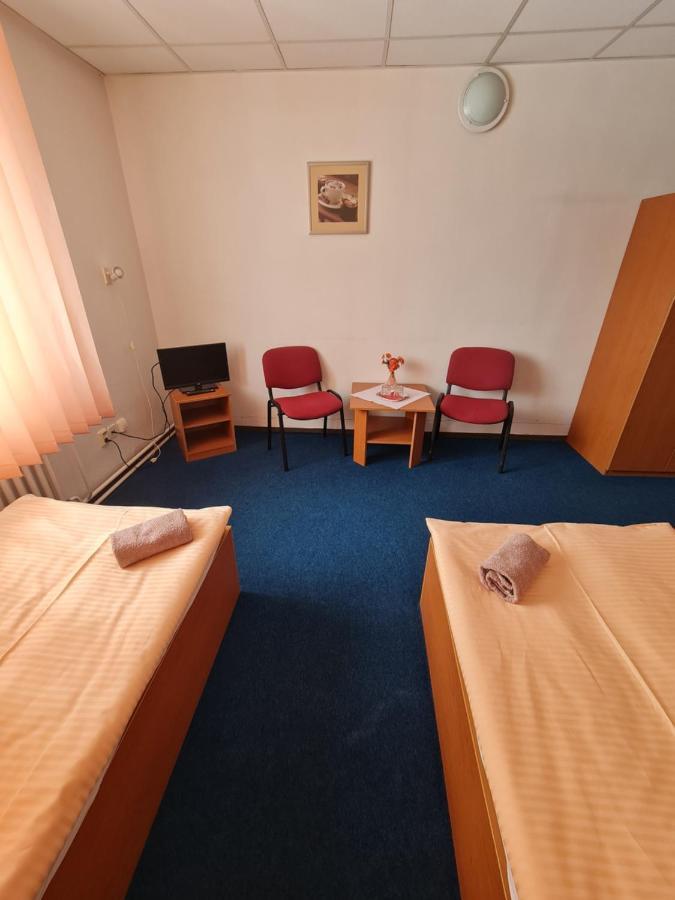 Penzion Olympia Banská Bystrica Exterior foto