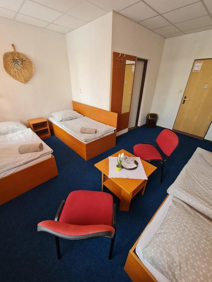 Penzion Olympia Banská Bystrica Exterior foto